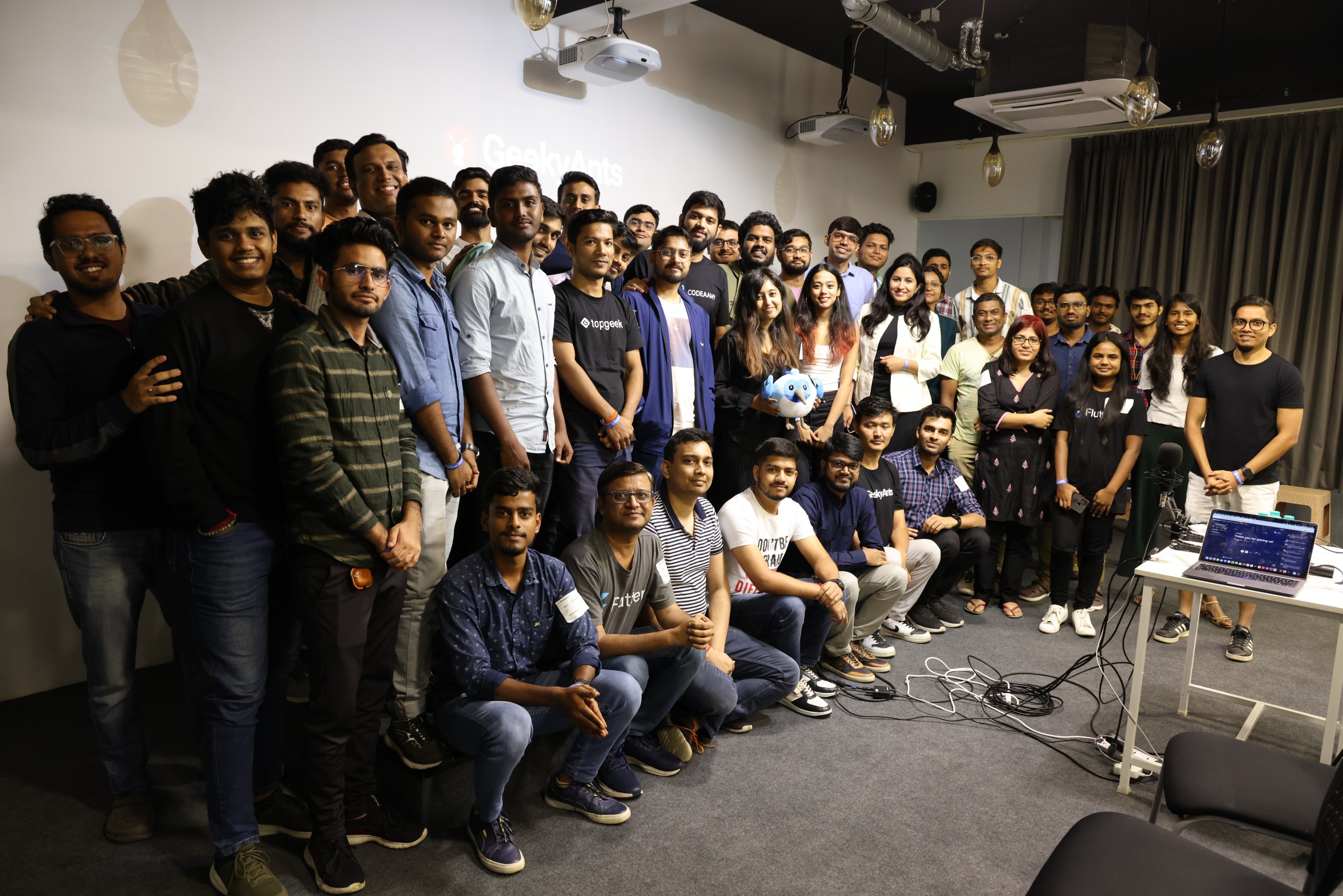 Roshan Justin at Flutter Bangalore meetup